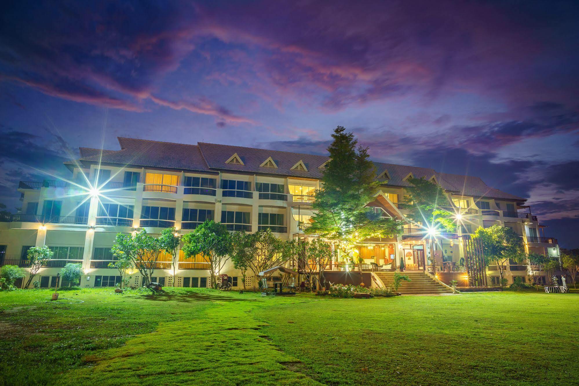 Vieng Khong Hotel Mukdahan Exterior foto
